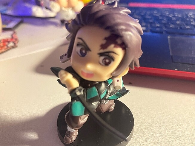  Mini Tanjiro figürü