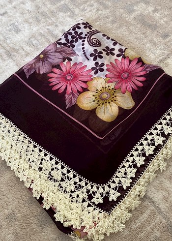 Diğer Bordo Dantel Detaylı eşarp yemeni