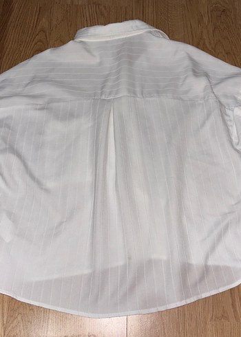 Beyaz Keten Düğmeli Kısa Kollu Gömlek - Görsel 2