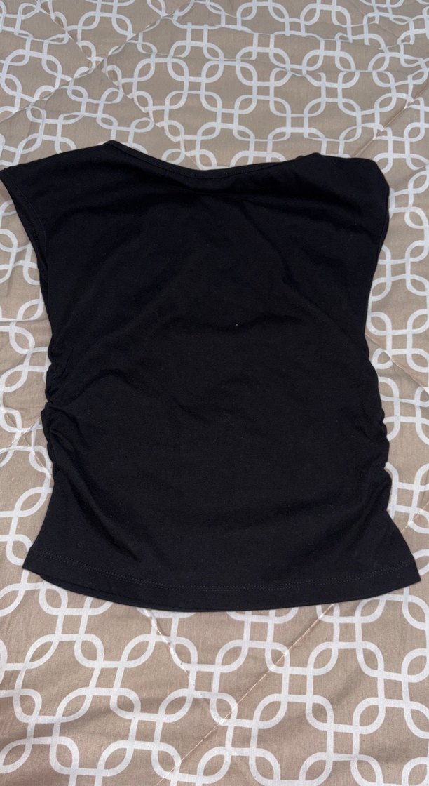 Siyah Kısa Kollu Crop - Görsel 2