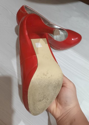 Parlak Kırmızı Rugan Stiletto Topuklu Kadın Ayakkabı - Görsel 3