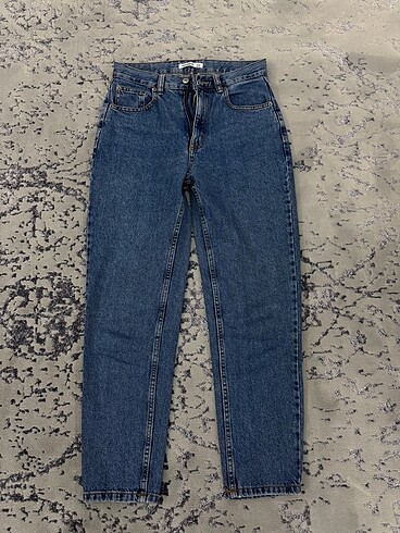 Pull and Bear Mom Jean