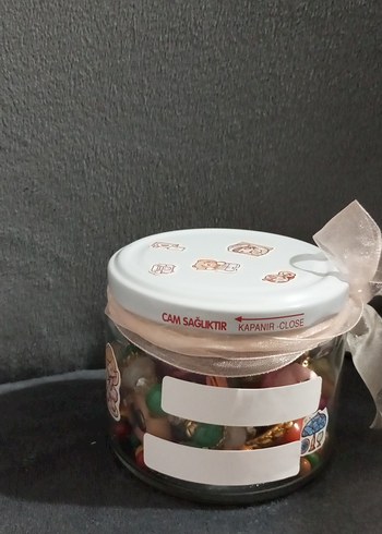 Beden süslemeli takı kavanozu