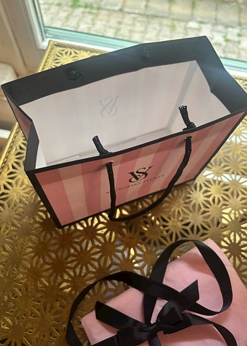 Beden Renk Victoria's Secret Pembe Hediye Kutusu ,torbası