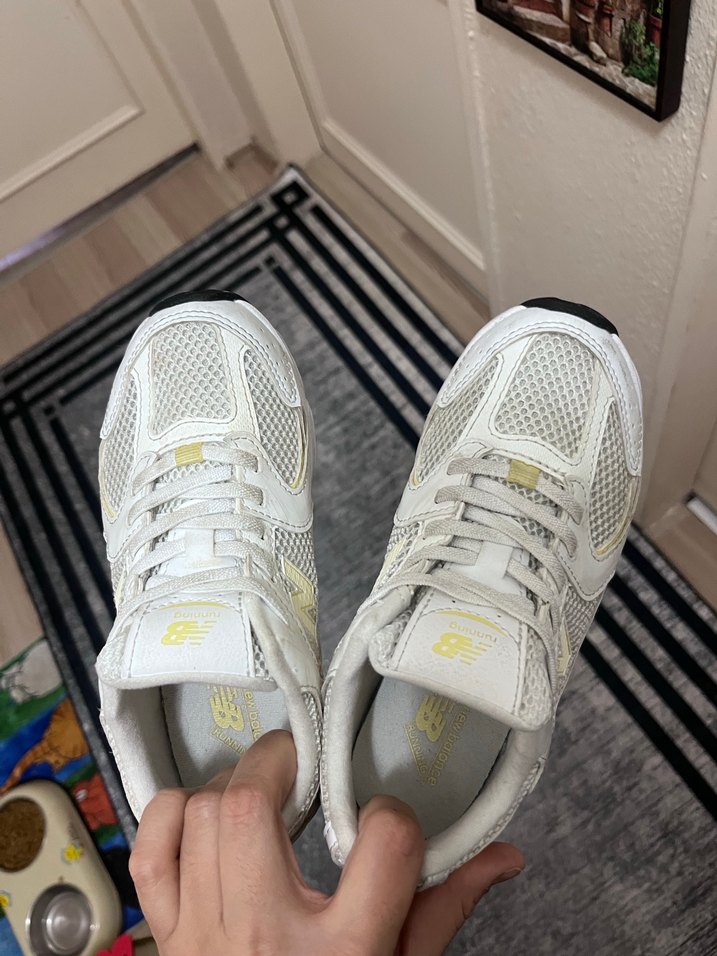 Beyaz Bağcıklı Kadın Spor Ayakkabı - Görsel 2