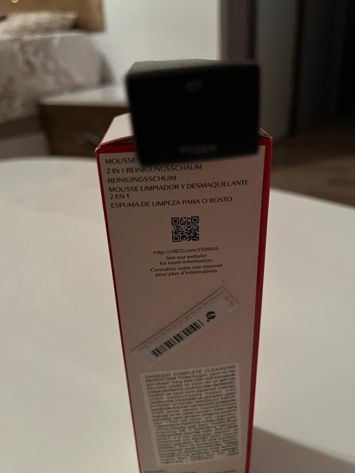 Shiseido Complete Cleansing Microfoam 180 ml - Görsel 3