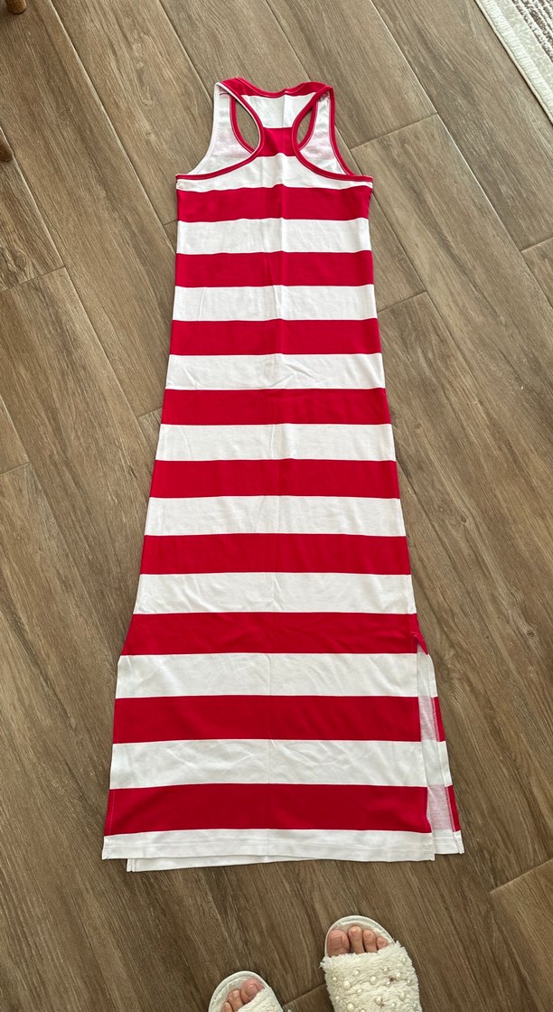 Pembe Beyaz Çizgili Plaj Elbisesi - Görsel 2