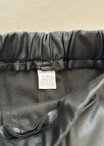 Erkek Çocuk Siyah Deri Kemerli Pantolon - Görsel 2