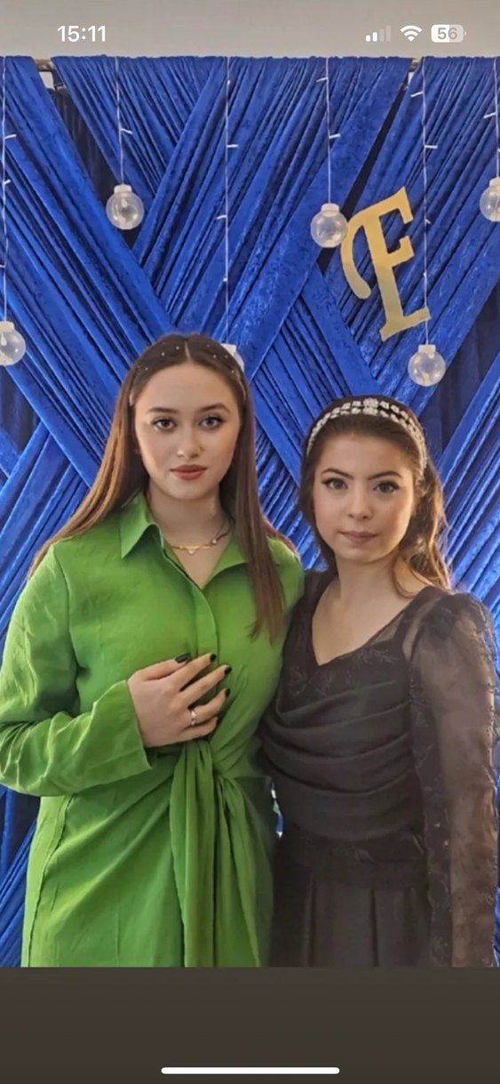 Uzun bağlamalı elbise - Görsel 4