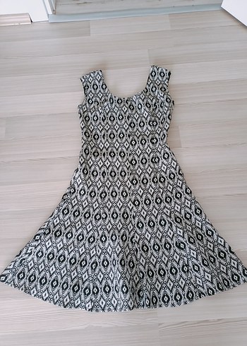 V Yaka Desenli Gri Midi Bohem Elbise - Görsel 2