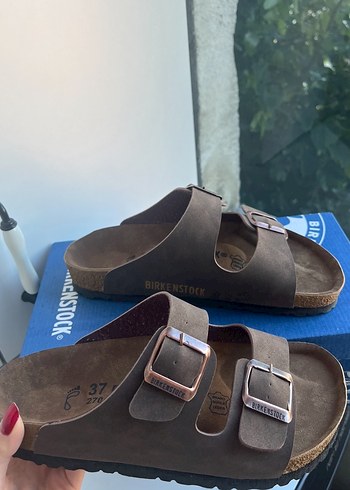 Birkenstock Koyu Kahverengi Tokalı Terlik