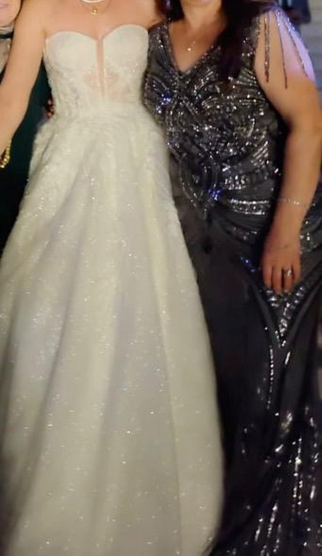 Boncuk İşlemeli Gri Uzun Abiye Elbise - Görsel 5