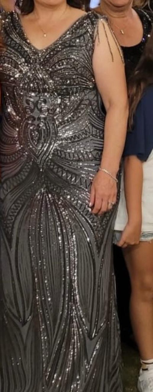 Boncuk İşlemeli Gri Uzun Abiye Elbise - Görsel 4