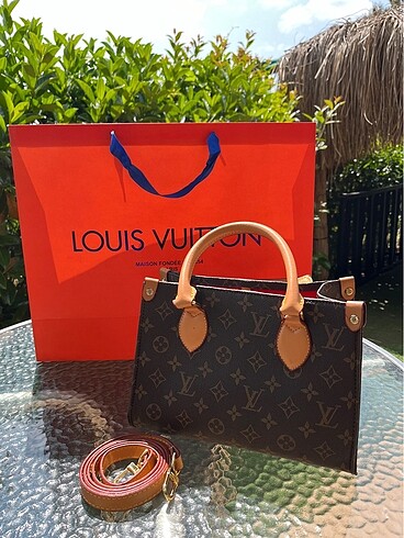 Louis Vuitton LV model çanta ???? uyum desen var şıklık desen var giy çık mode