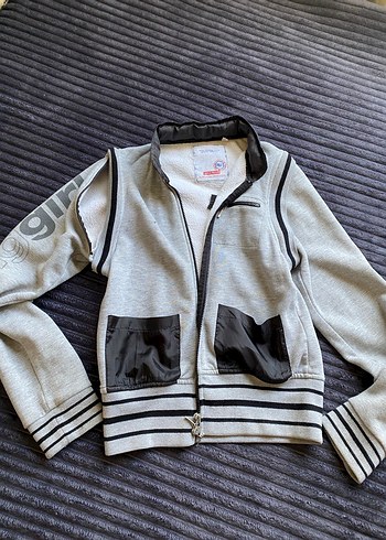 Yelek-hırka Sweatshirt
