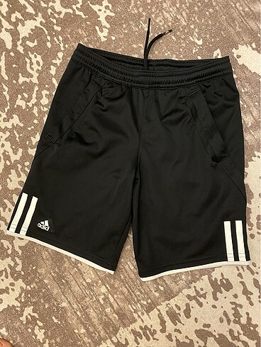 Orjinal adidas