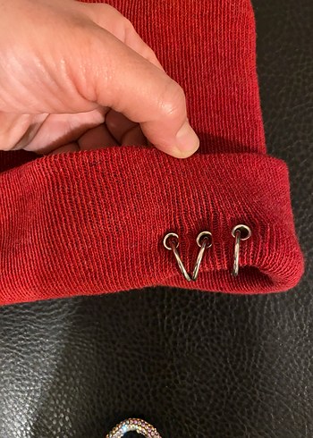 Kadın Kırmızı Örgü Bere - Görsel 2