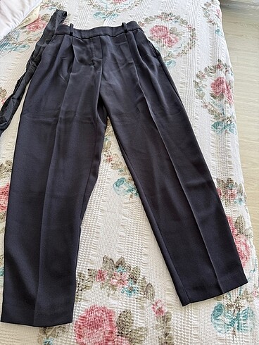 Beli lastikli Pantolon