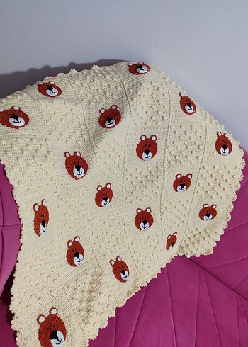 İşlemeli Örme Kahverengi bebek Battaniyesi - Görsel 2