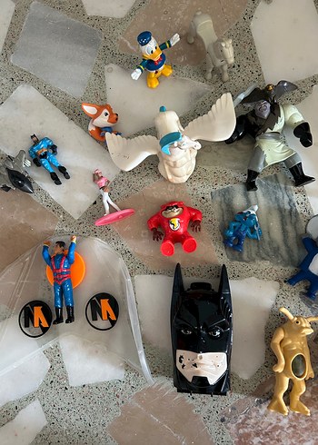  Disney , burger king oyuncakları