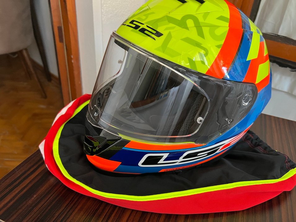 Renkli LS2 Storm Motosiklet Kaskı - Görsel 2