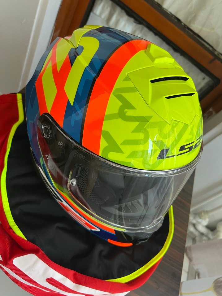 Renkli LS2 Storm Motosiklet Kaskı - Görsel 4