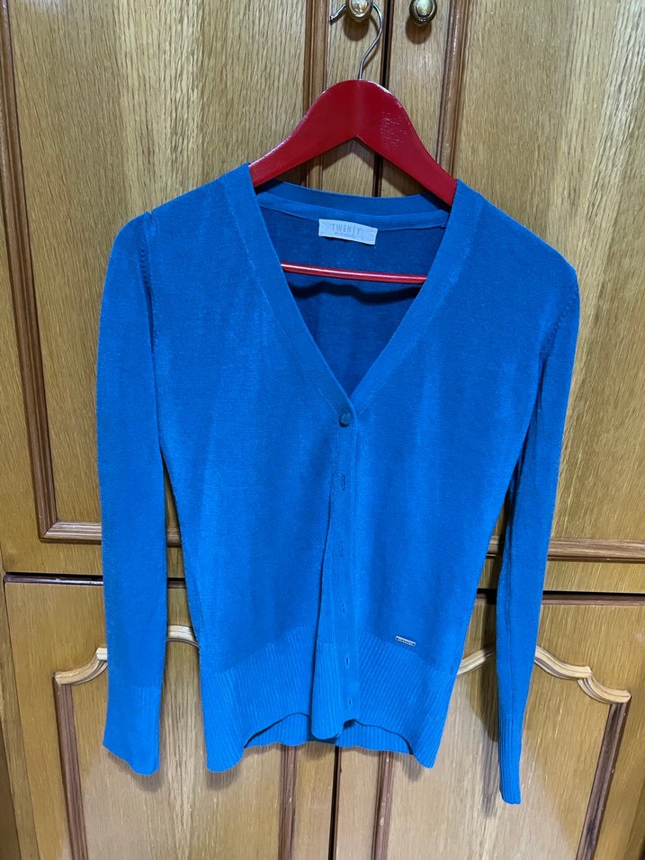 Düğmeli Mavi Kadın Hırka - Görsel 2