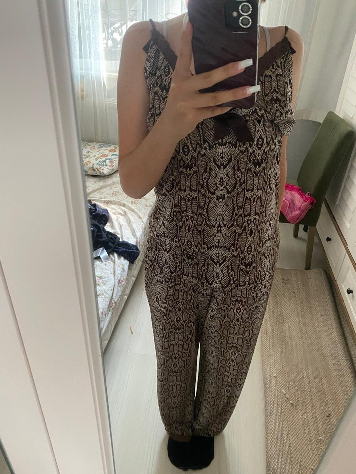 Dantel Detaylı Yılan Desenli pijama - Görsel 2