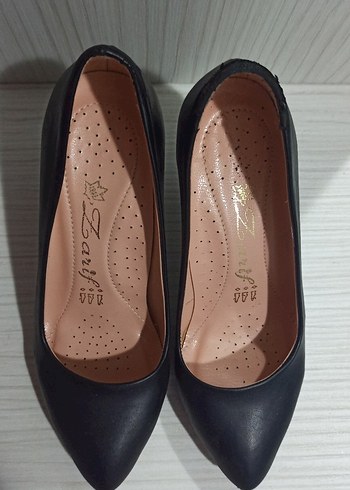 Diğer Diger Siyah Stiletto Topuklu Kadın Babet