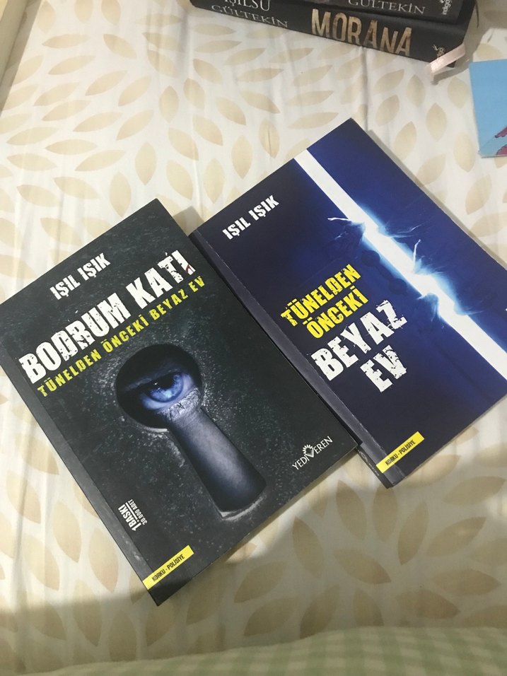 Tünelden Önceki Beyaz Ev Ve Bodrum Katı- Işıl Işık - Görsel 2