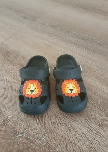 Lacivert Erkek Çocuk Cırtlı Terlik