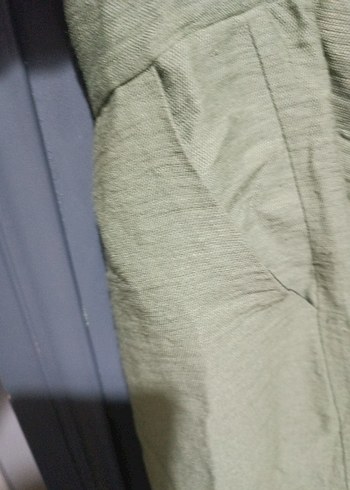 Yeşil Keten Kolsuz Mini Tulum - Görsel 3