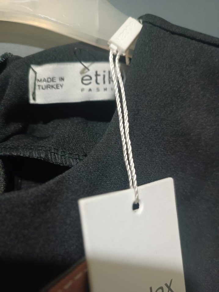 Siyah V Yaka Kolsuz Uzun Abiye Elbise - Görsel 5