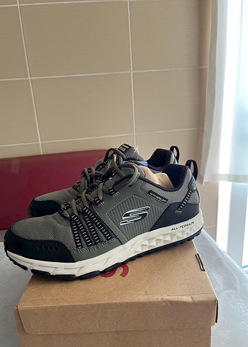 Gri Erkek Spor Ayakkabı Velcro Detaylı
