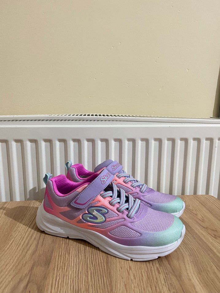 Kız Çocuk Mor Bağcıklı ve Cırtcırtlı Spor Ayakkabı - Görsel 2