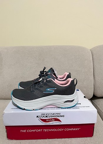 Skechers 36