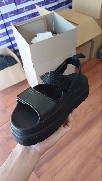 38 Beden siyah Renk UGG