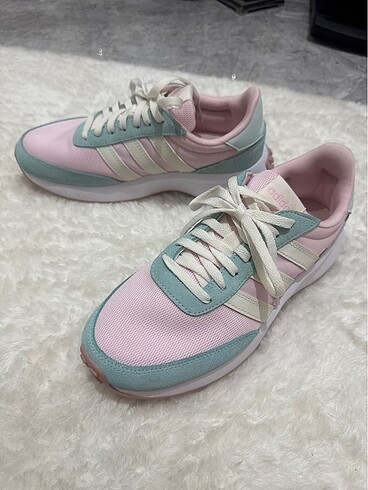 Adidas Orjinal adidas spor ayakkabı