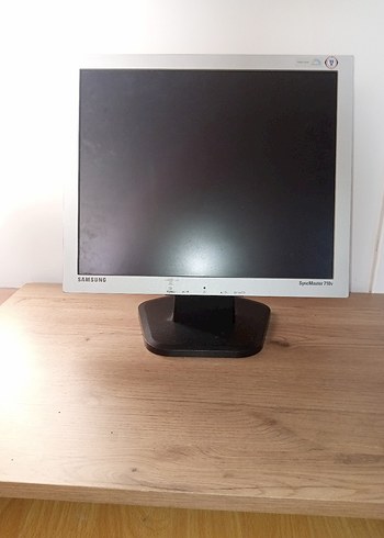 Bej Samsung Monitör - Görsel 3