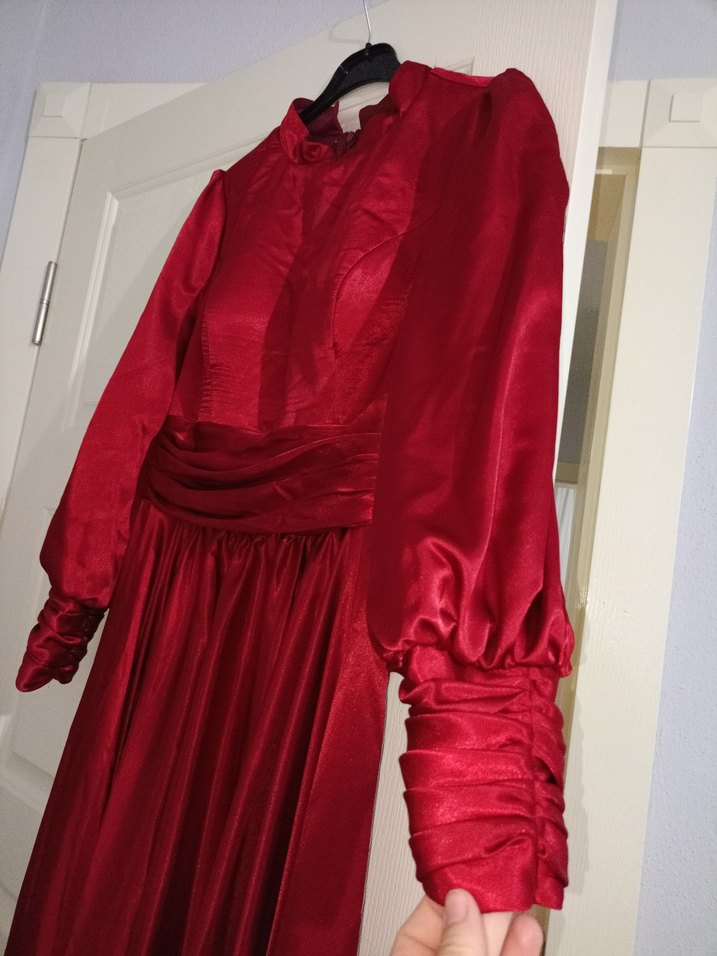 Drapeli Uzun Kırmızı Kadın Abiye Elbise - Görsel 3