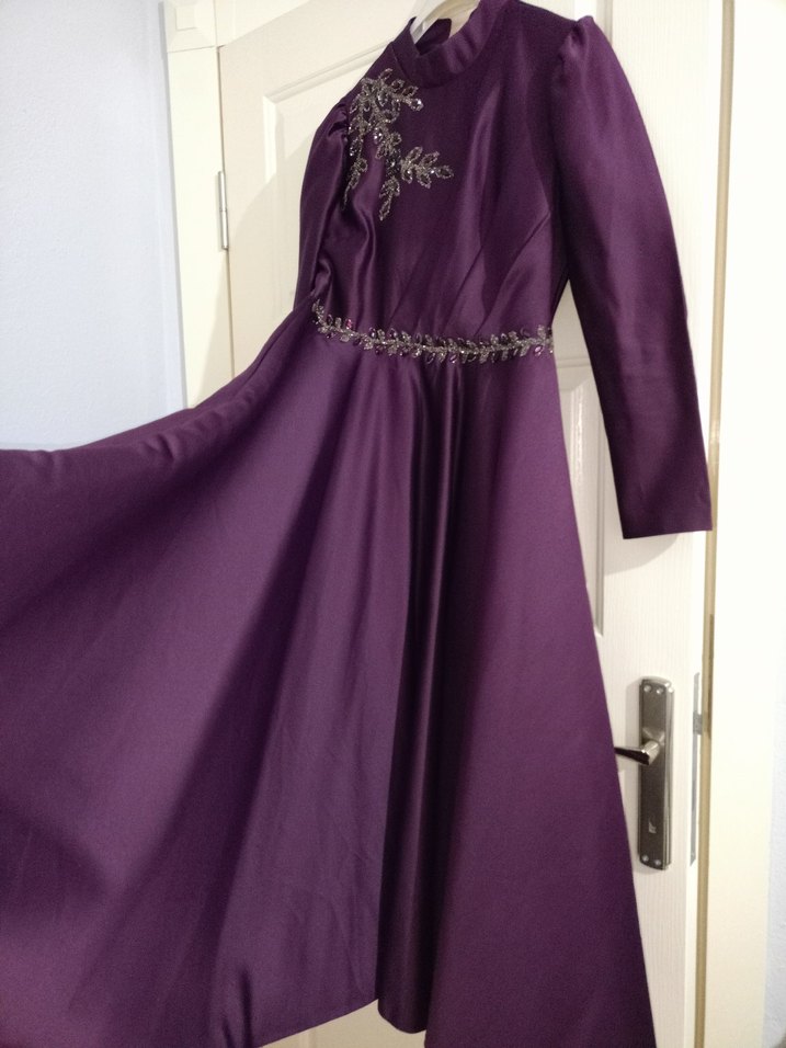 Mor İşlemeli Uzun Kollu Uzun Abiye - Görsel 4