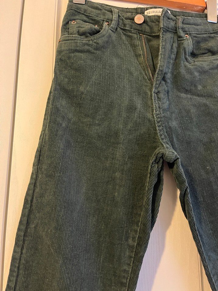 Pull and Bear haki yeşili Kadife Pantolon - Görsel 2