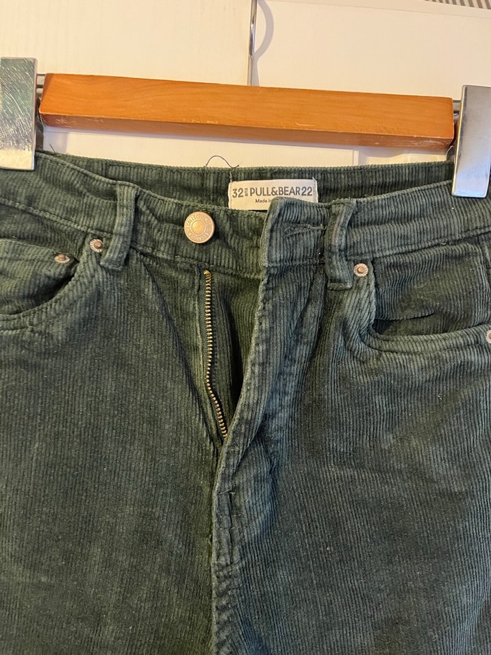 Pull and Bear haki yeşili Kadife Pantolon - Görsel 3