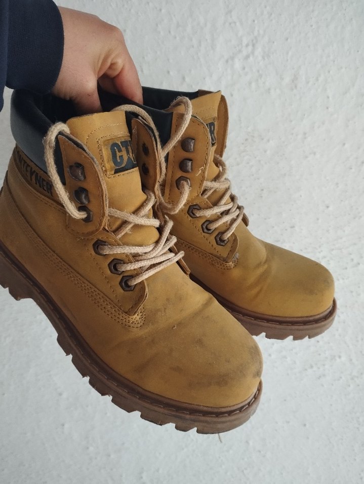 Bağcıklı Kadın Bot piyasada yenisi 5 bin TL yeni gibi az kullan - Görsel 2