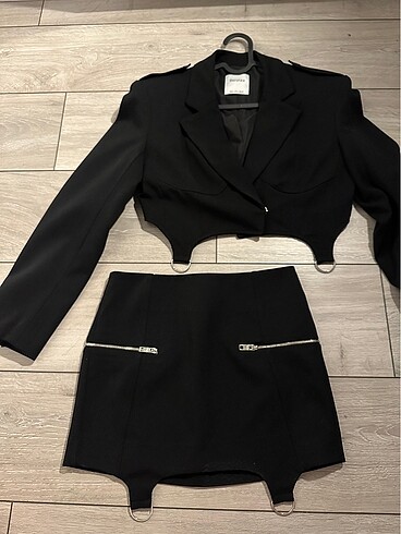 Bershka blazer etek takım