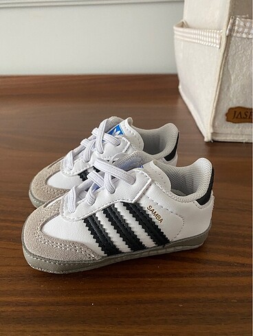 18 Beden Adidas Samba bebek ayakkabı