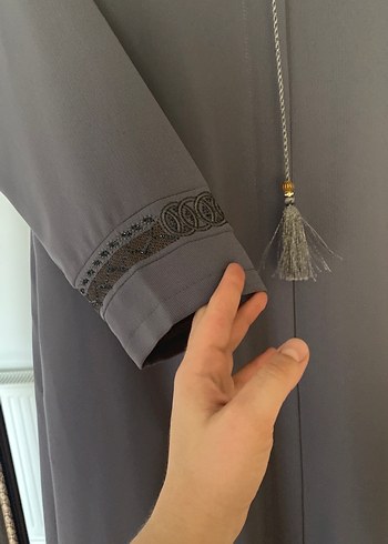 Diğer Gri Nakışlı Uzun Kollu Uzun Elbise