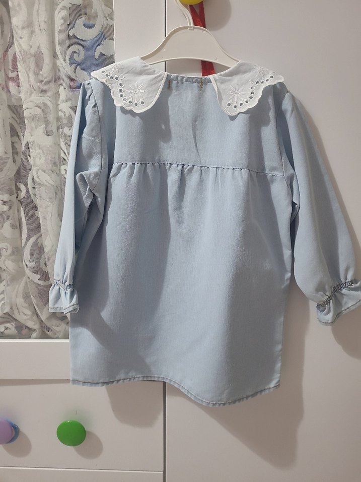 Nakışlı Mavi Denim Kız Elbisesi - Görsel 4