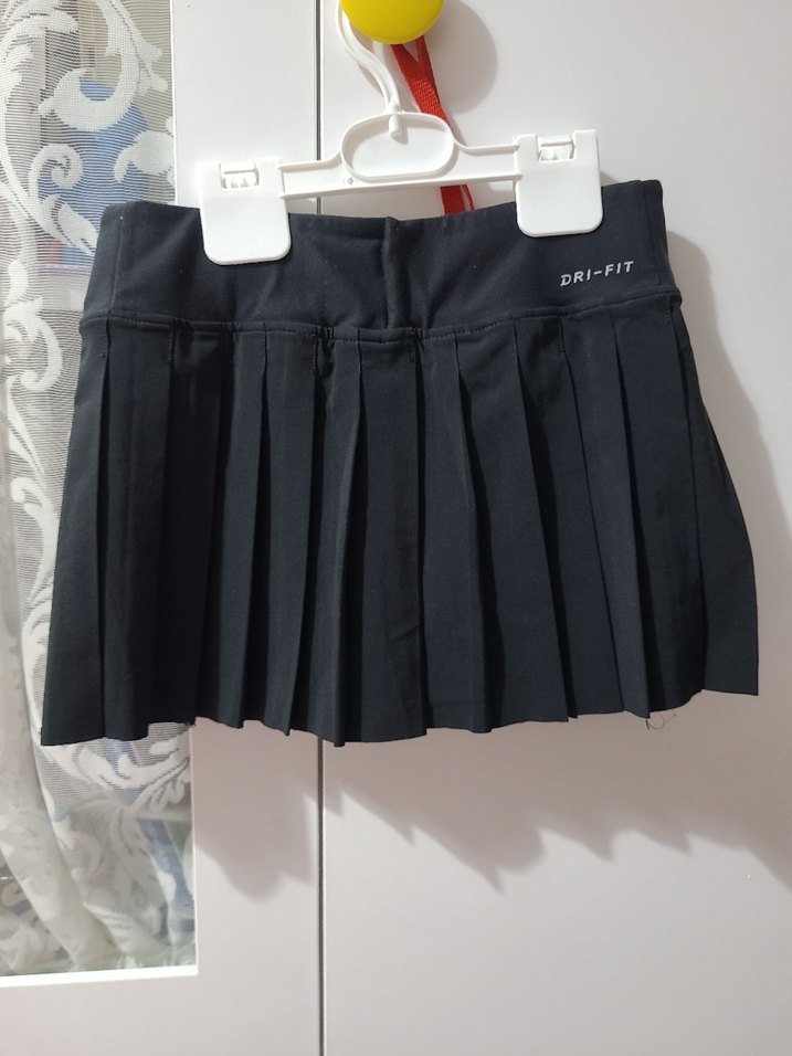 Siyah Pilili Mini Spor Etek - Görsel 2