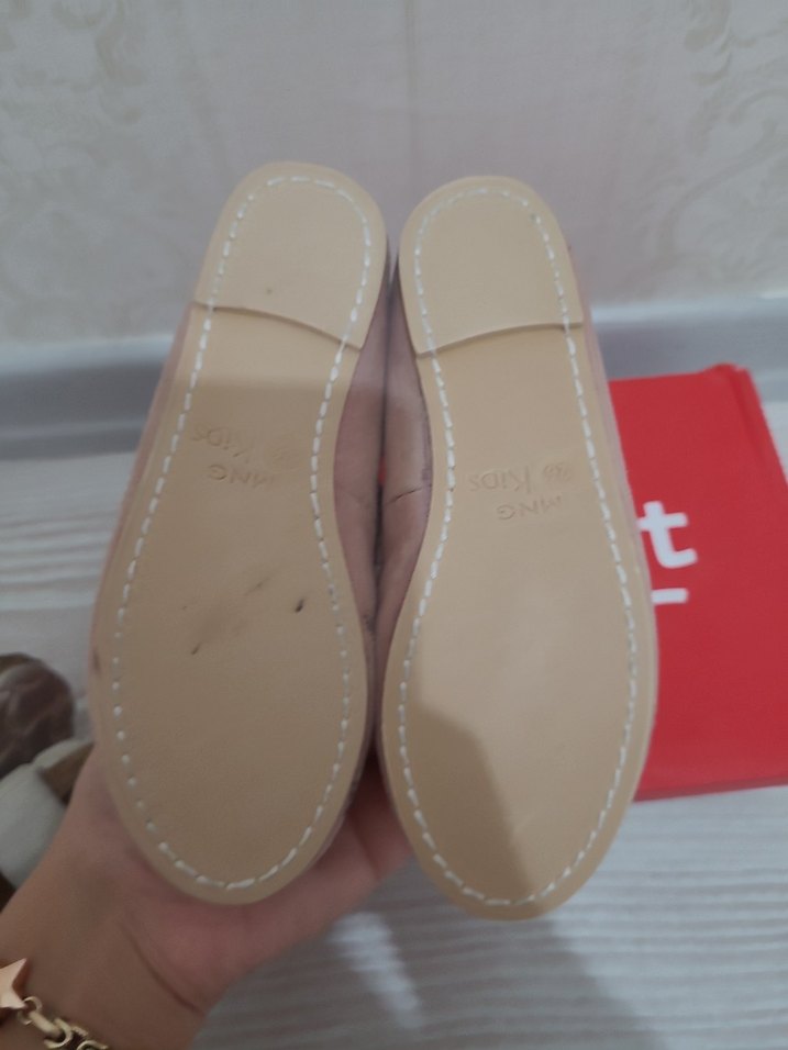 mango 
Kız Çocuk Bej Süet Fırfırlı Babet - Görsel 4